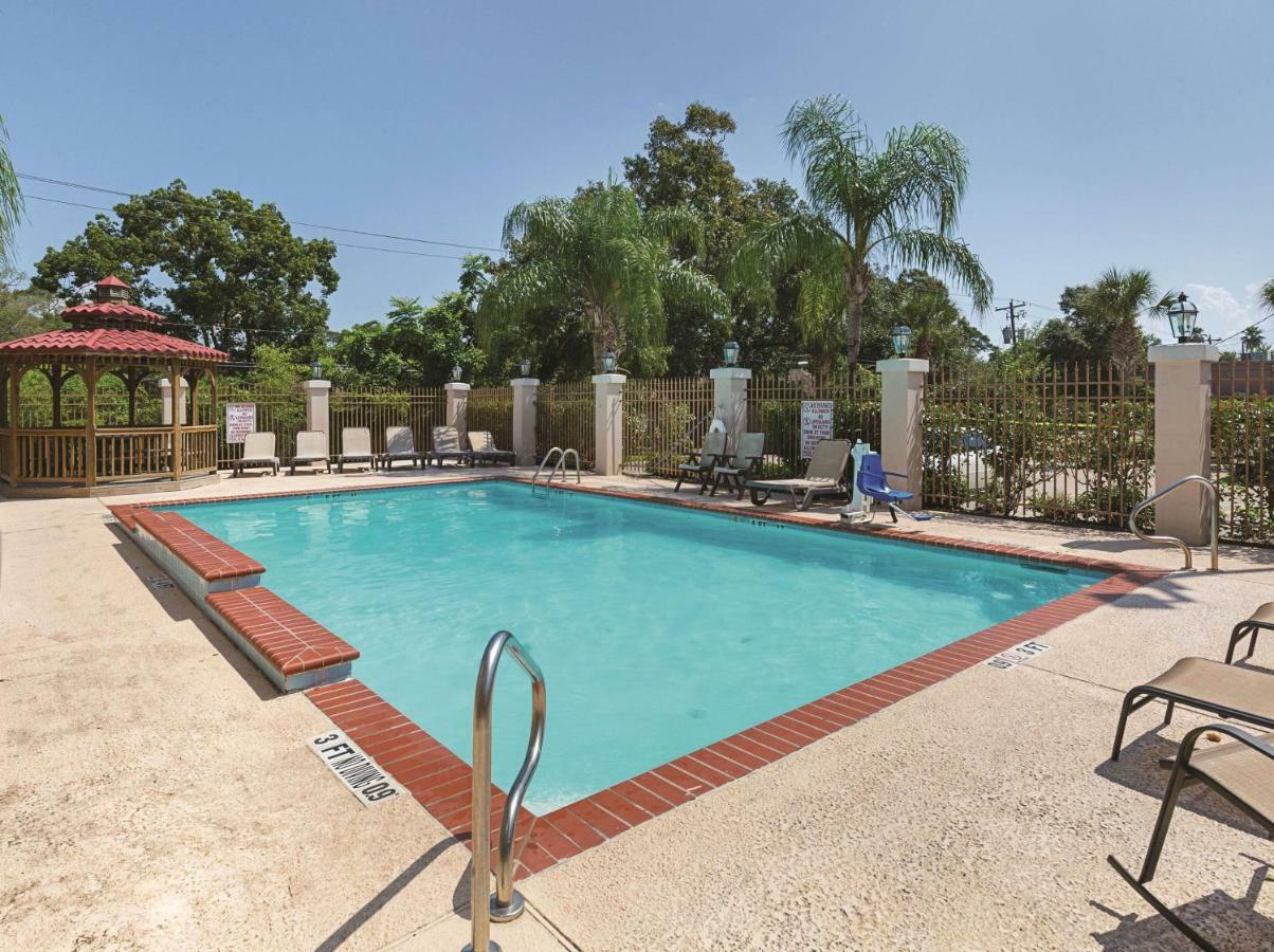 Kemah Edgewater Hotel Seabrook Bagian luar foto