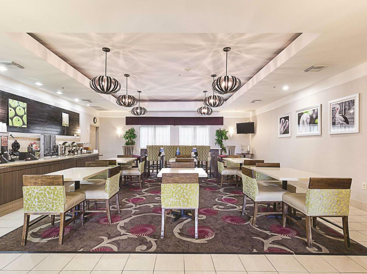 Kemah Edgewater Hotel Seabrook Bagian luar foto