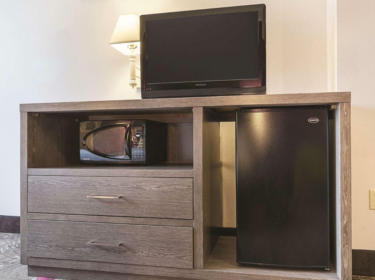 Kemah Edgewater Hotel Seabrook Bagian luar foto