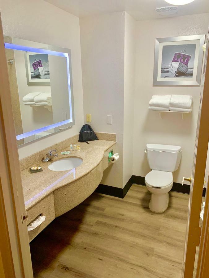 Kemah Edgewater Hotel Seabrook Bagian luar foto